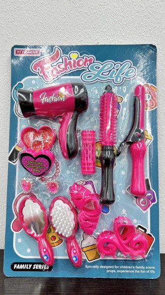 58648              Набор "Юная модница". Размер упак: 36х24х6см